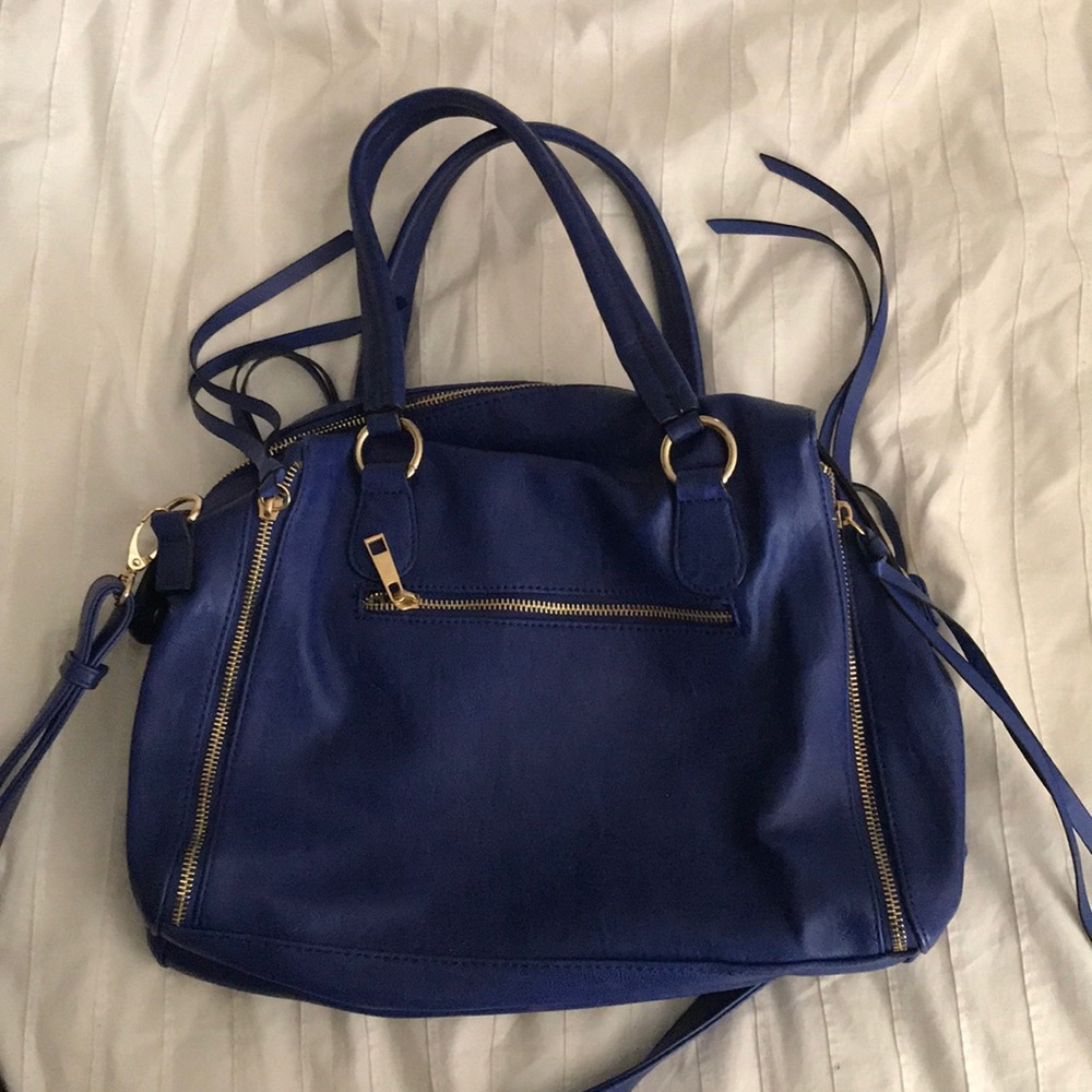 NEW Deena and Ozzy royal blue handbag